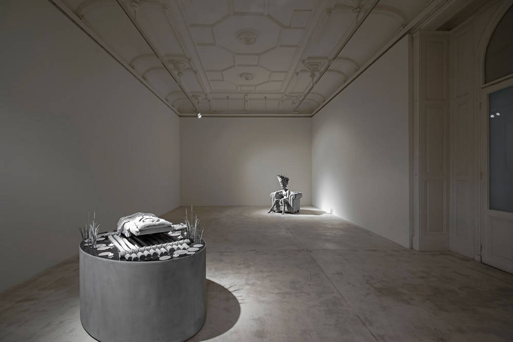 Hans Op de Beeck: The Conversation at Galerie Krinzinger