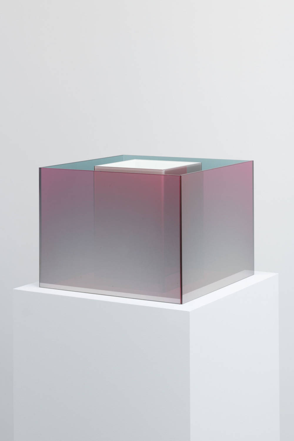 Larry Bell, Untitled, 2019