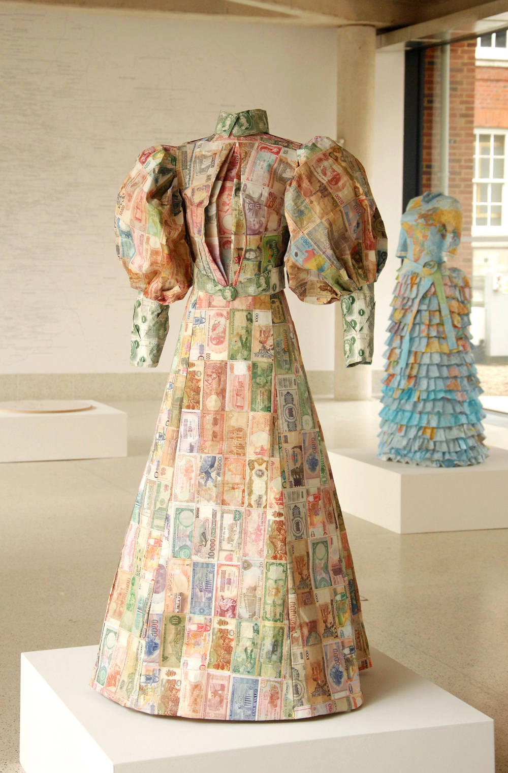 Money Dress, 2010