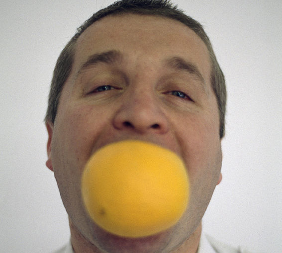 Erwin Wurm, Sunrise, 1999