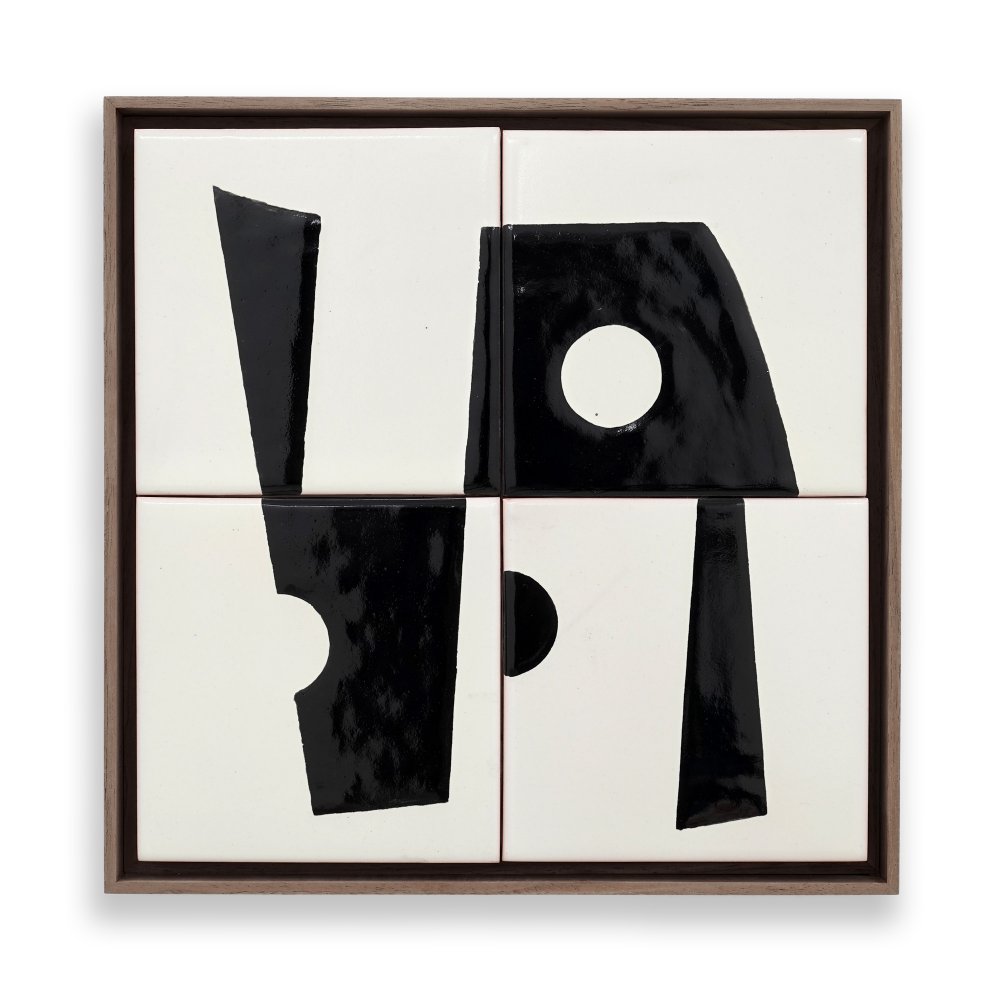 Clare Goodwin, Ceramic Whisper (Azulejos), 2020