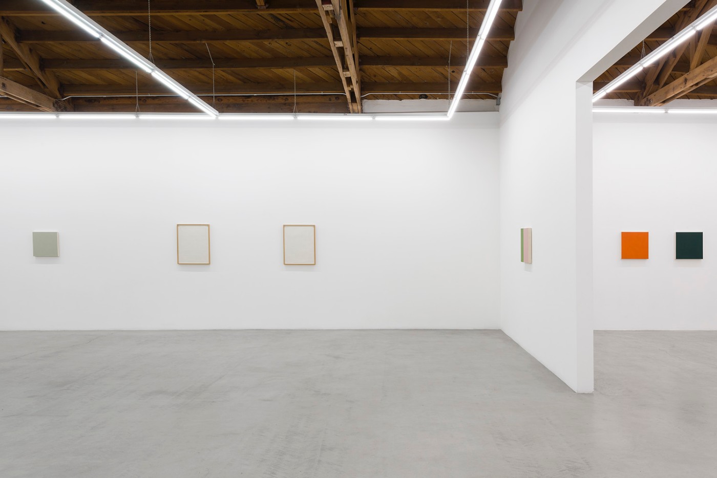 Installation image for Marcia Hafif: Paintings, 2000 - 2014, at parrasch heijnen