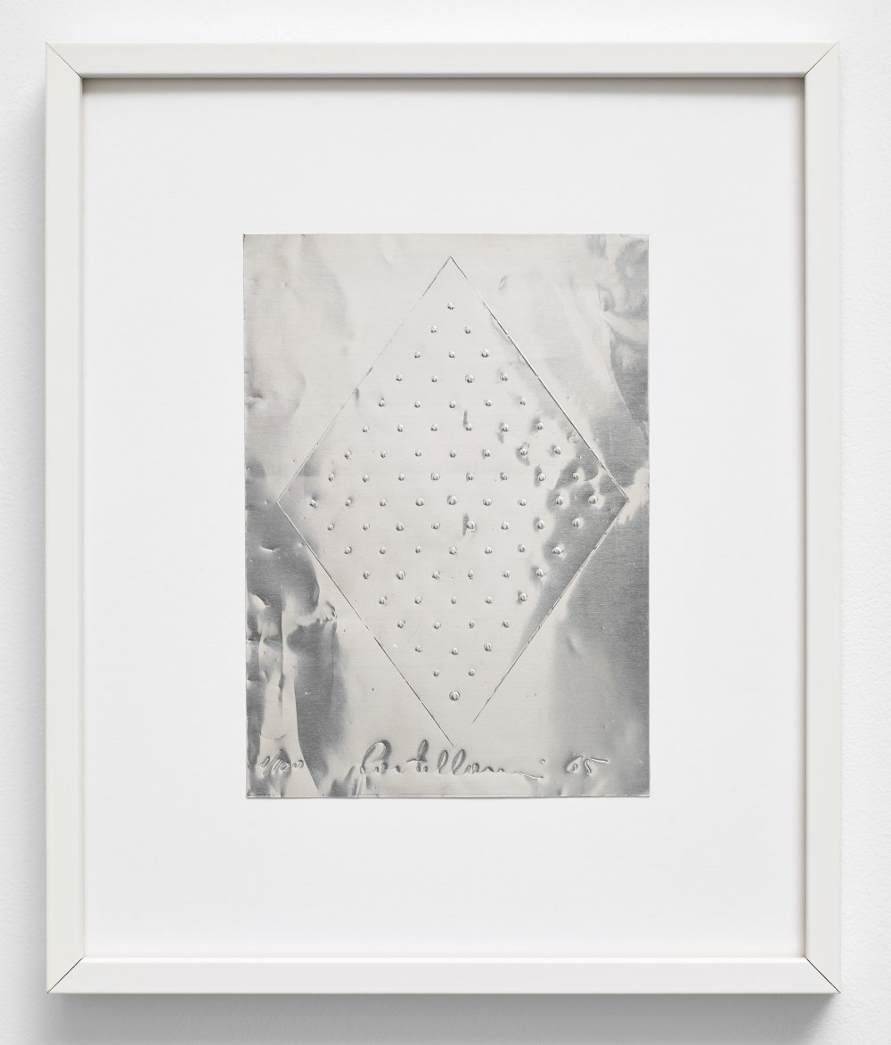 Enrico Castellani, Untitled, 1965