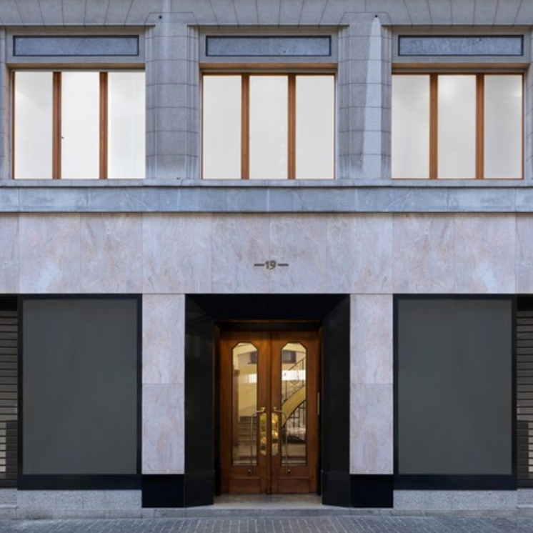 Image of Gagosian.