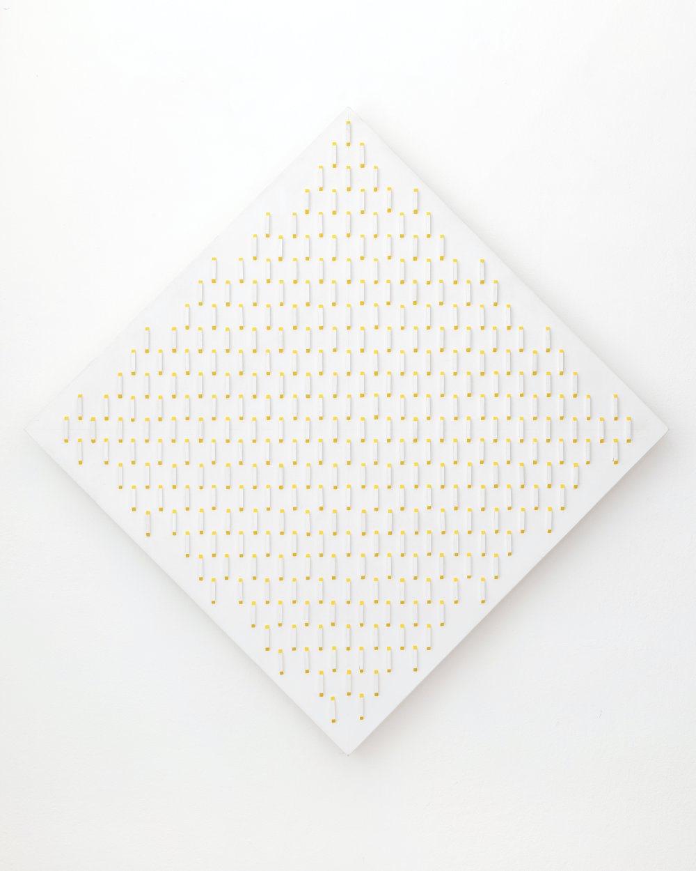 Luis Tomasello, Relief cinétique N. 829, 2001