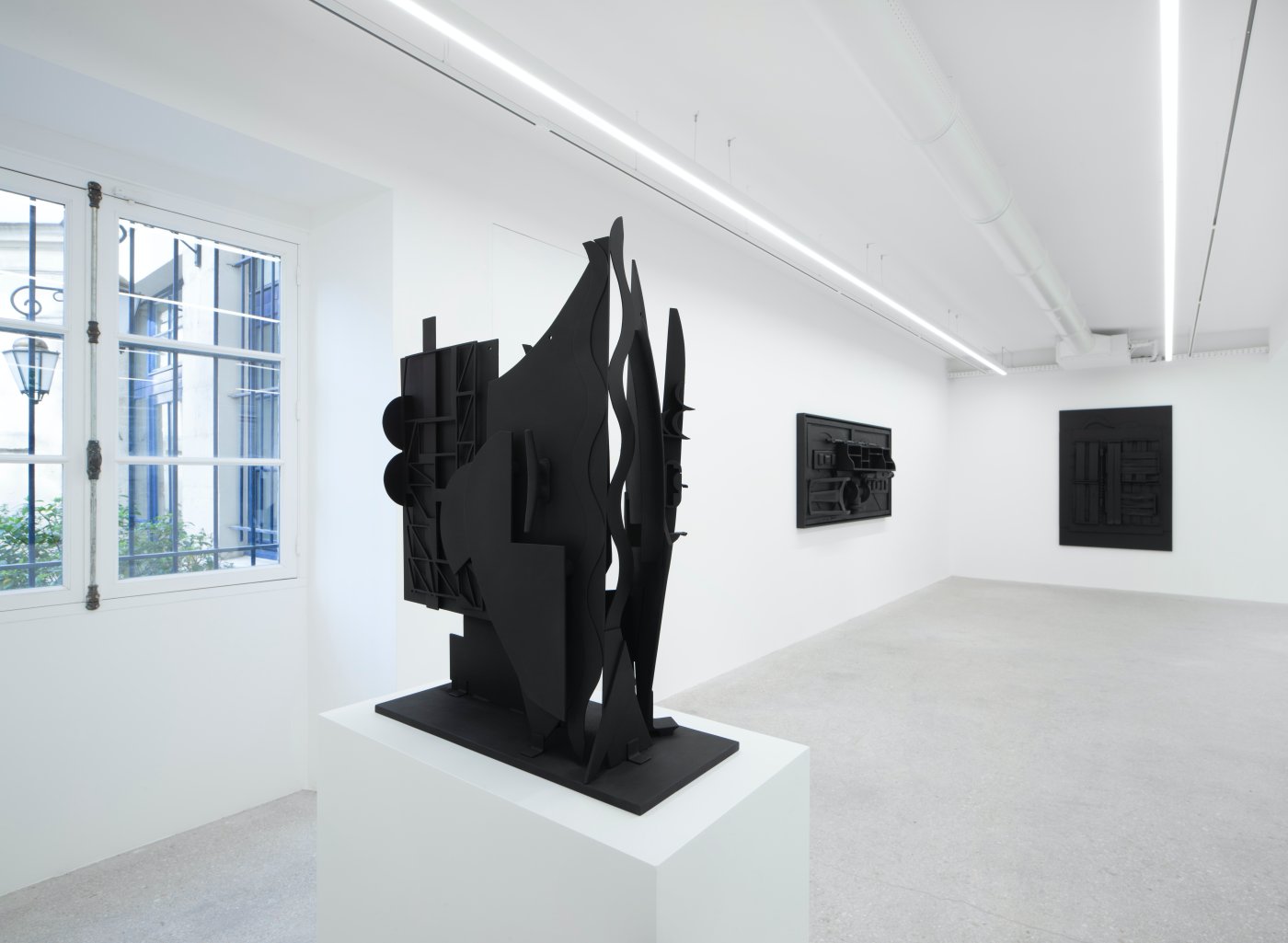 Installation image for Louise Nevelson, at Mennour