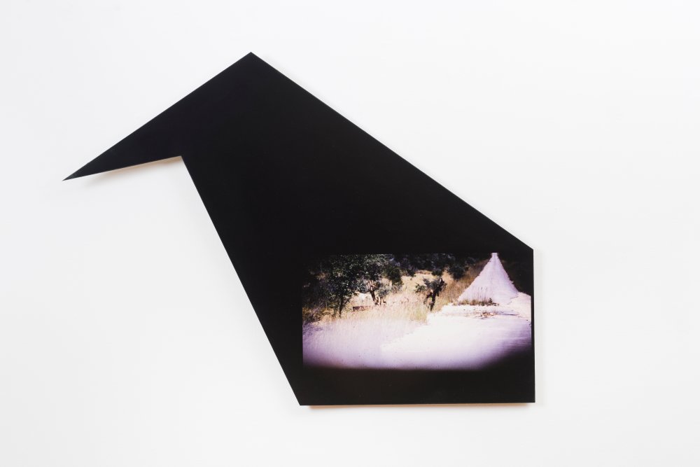 Carlos Garaicoa, Esquirlas (II), 2019