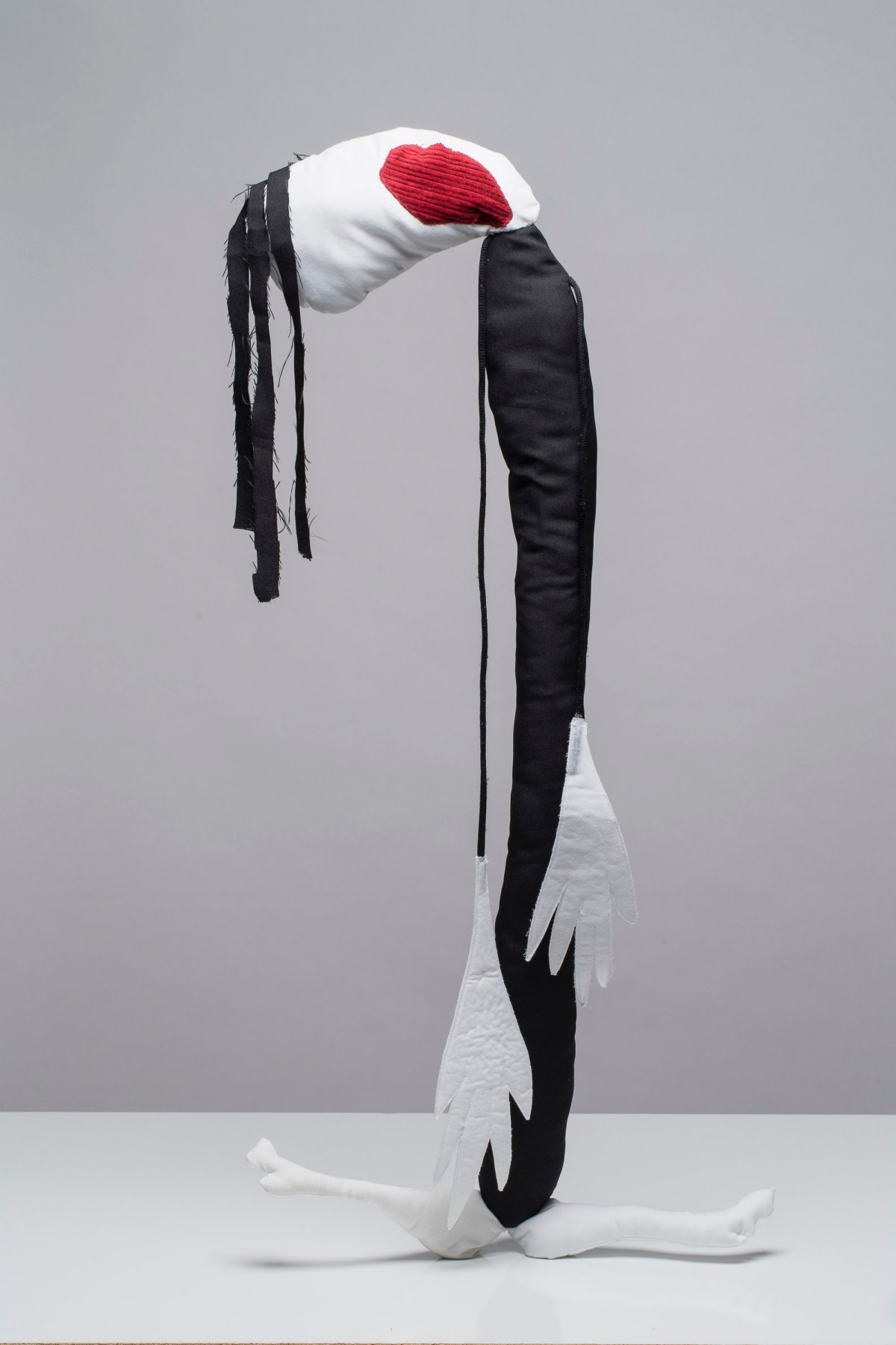 Julie Béna, Ouin..., ouin (Antigone), 2021