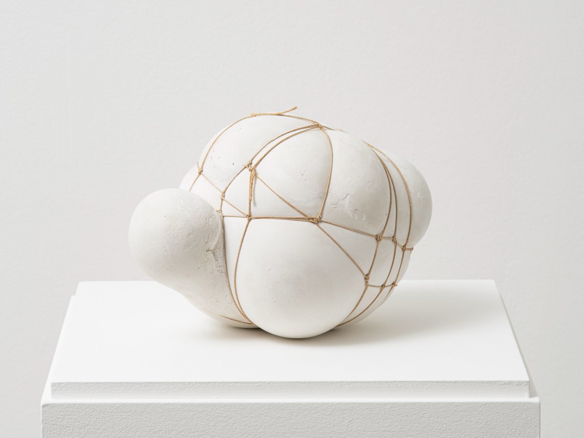Maria Bartuszová, Untitled, 1986