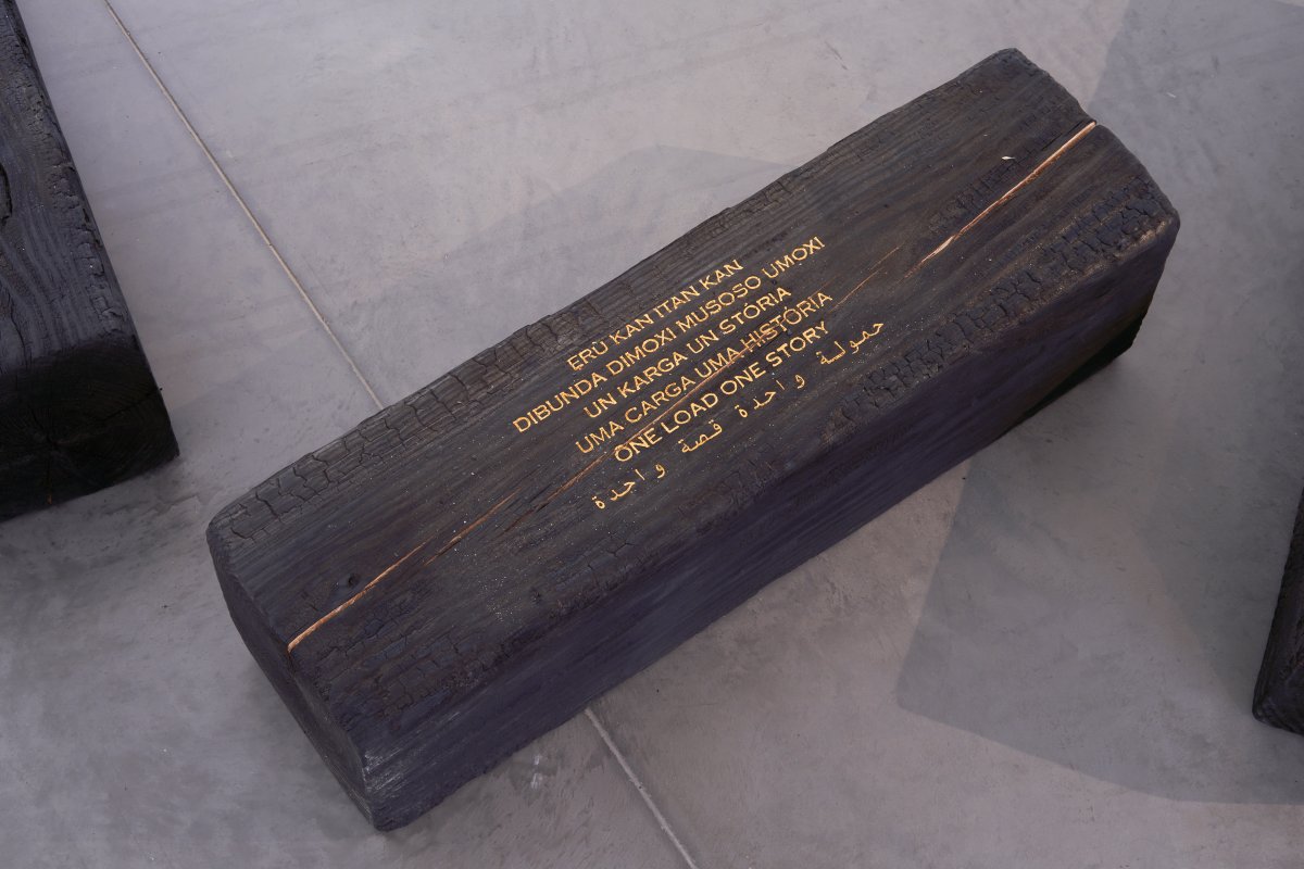 Grada Kilomba, Untitled Poem (one load one story), 2022