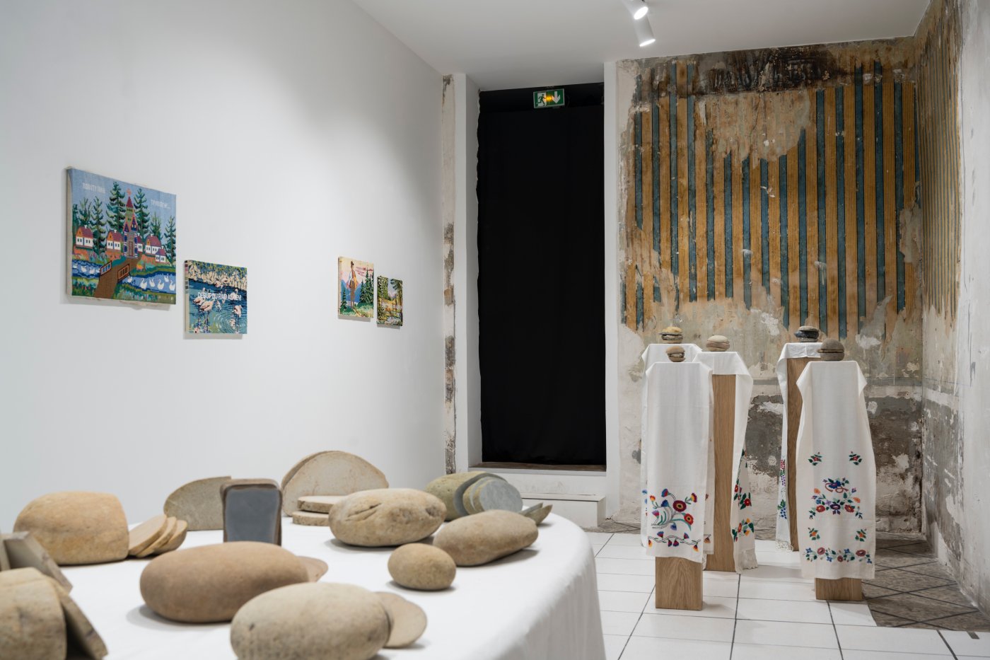 Zhanna Kadyrova: Palianytsia at Galleria Continua