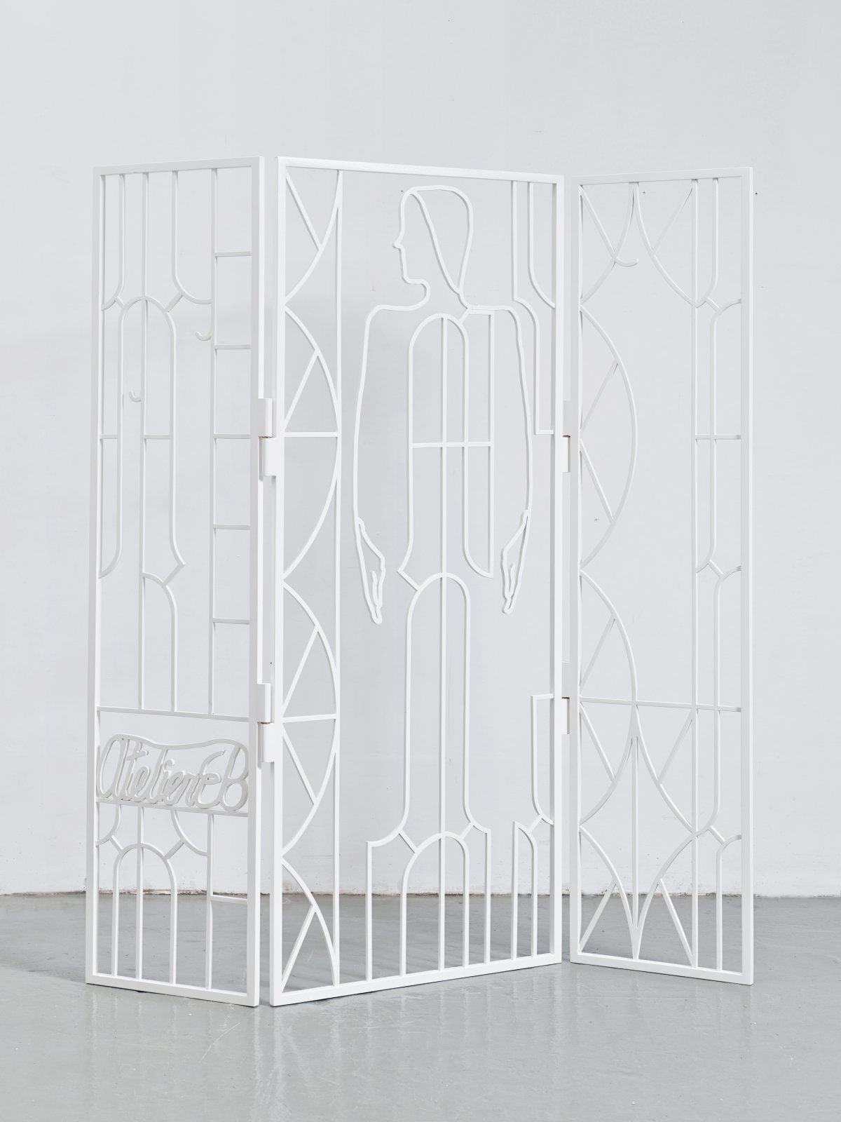 Lucy McKenzie, ''Atelier E.B. Display Screen'', 2013