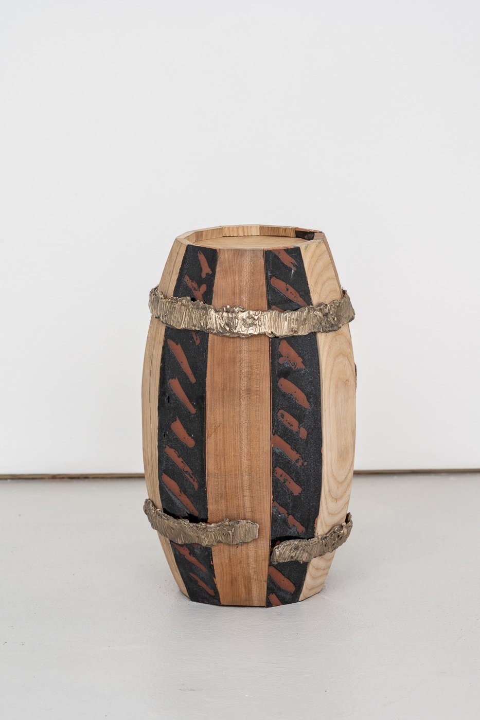 Lucy Skaer, Barrel, 2019/2022