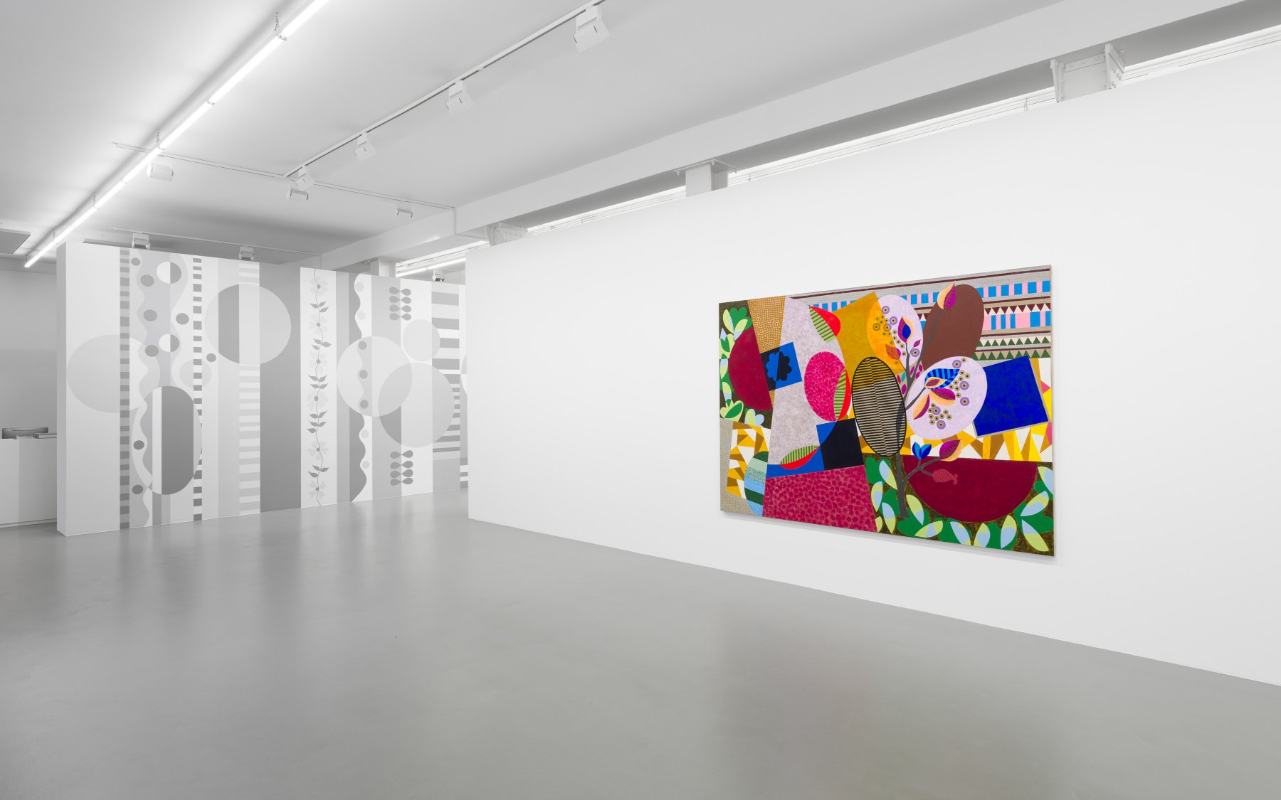 Installation image for Beatriz Milhazes: Paisagem em Desfile, at Galerie Max Hetzler