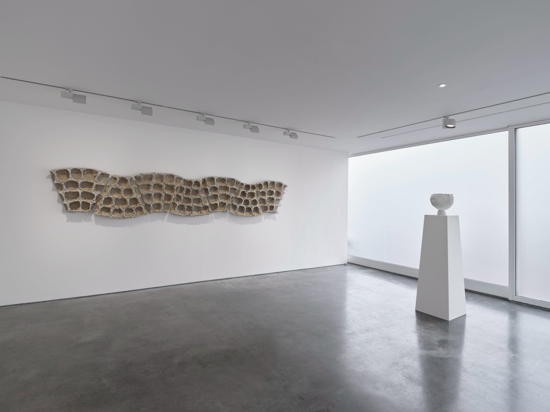 Installation image for Masaomi Yasunaga: Clouds in the Distance, at Lisson Gallery