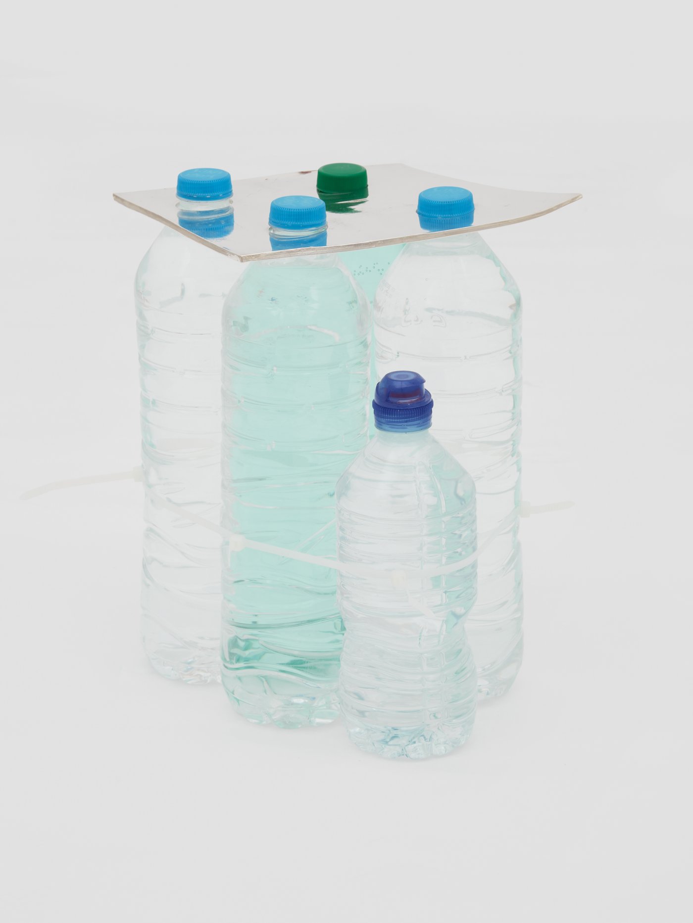 Amanda Moström, Sucking Ice 2, 2023 