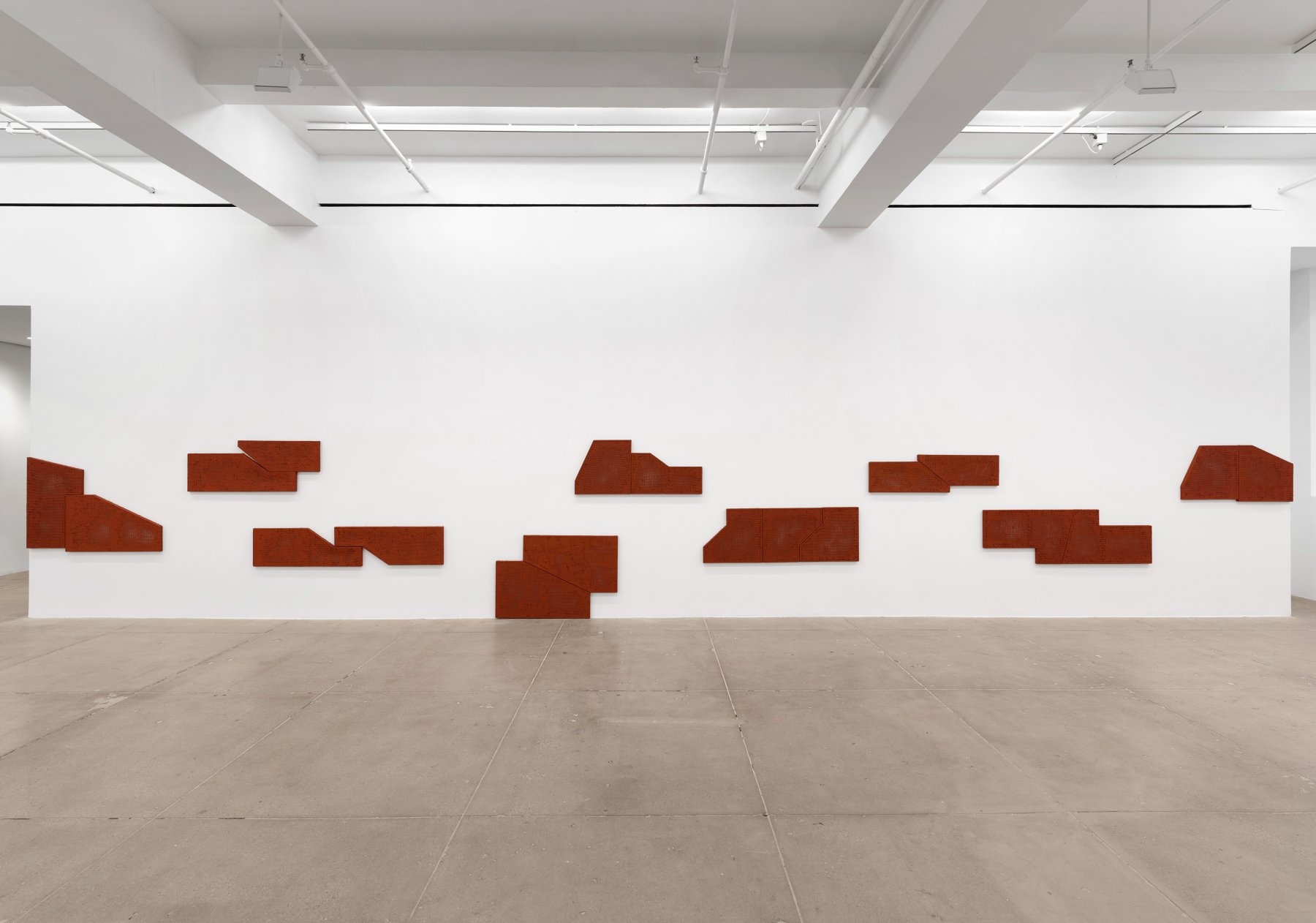 Image for Delcy Morelos and Ettore Spalletti: Esa esquina soy yo, at Marian Goodman Gallery