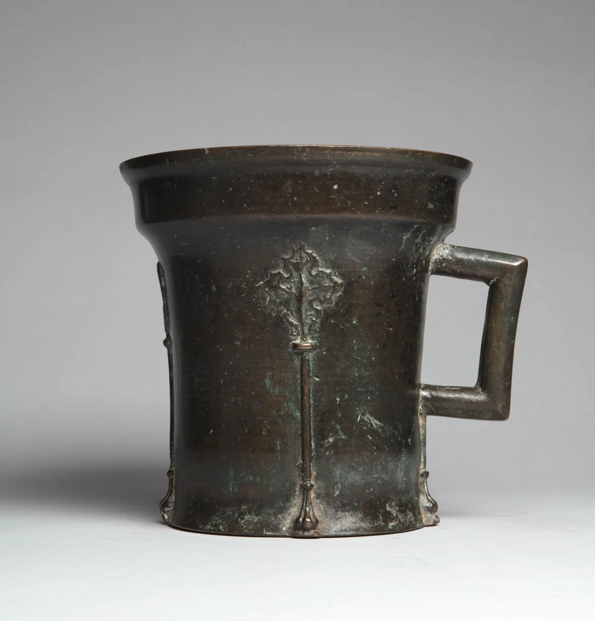 massive one-handled mortar decorated with the arms of the Bishop of Salzburg, Leonhard von Keutschach, c. 1500