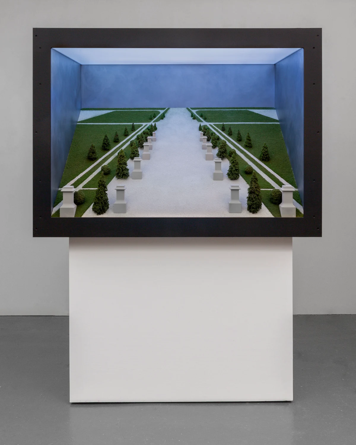 Olivia Erlanger, Blue Sky, 2024