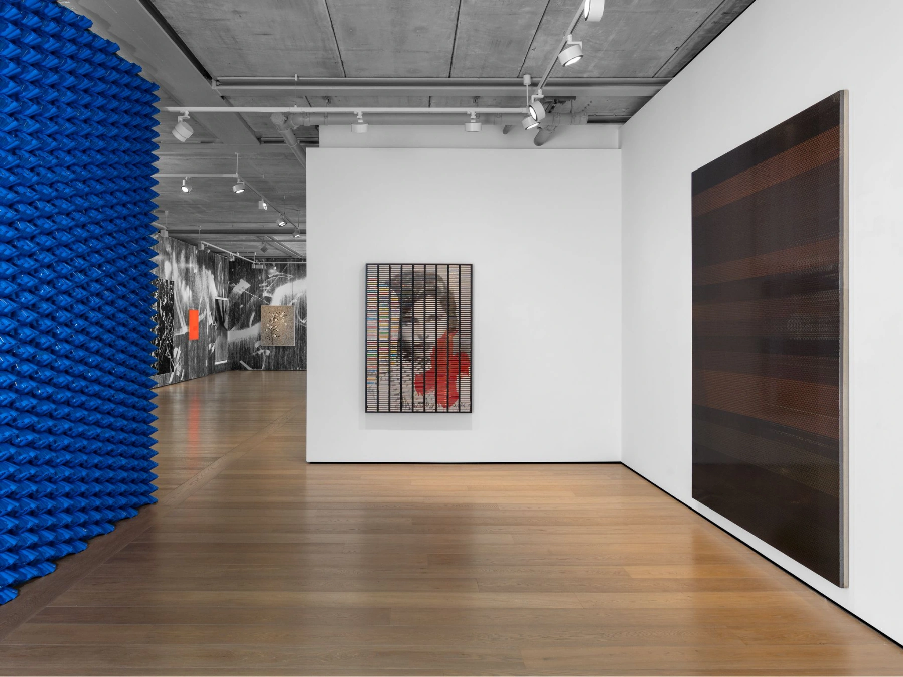 Image for Gregor Hildebrandt: AUF FALSCHER SEITE IN DIE FALSCHE RICHTUNG, at Almine Rech