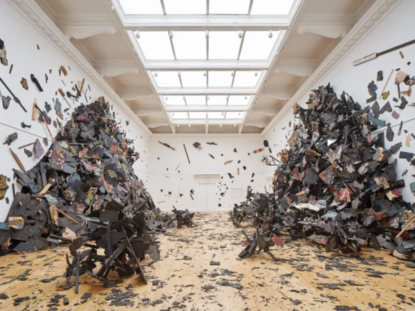 Leonardo Drew: Ubiquity II @South London Gallery, London  - GalleriesNow.net 