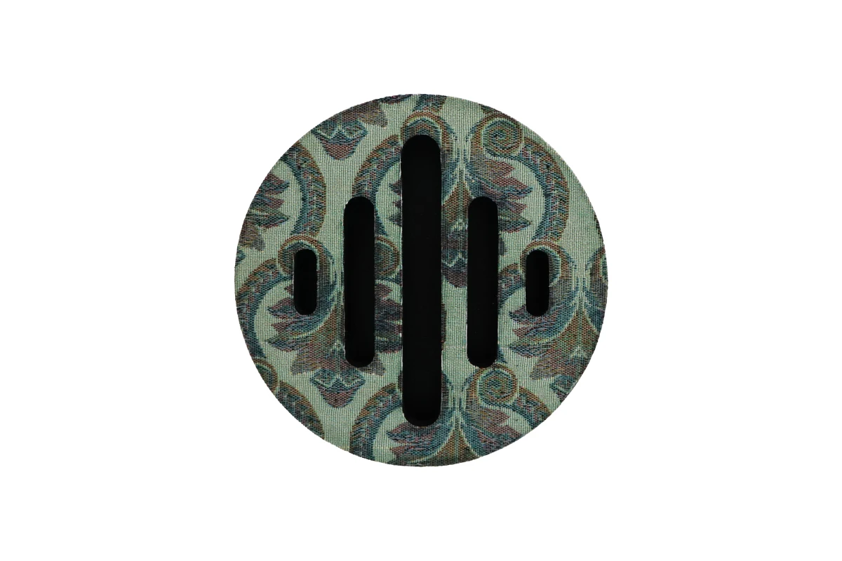 Hazel O’Sullivan, Outlet