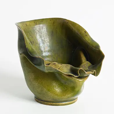 Image from Bowls, Pots, Vessels, Urns, Creatures, Tables, Lumps, at The Gallery of Everything