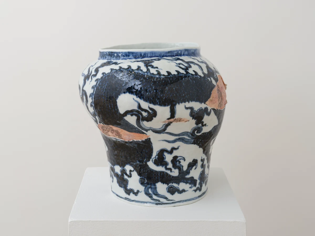 Lin Wang, Lin Wang, Lin Wang, Lin Wang, Lin Wang, Lin Wang & Lin Wang, I Never Saw the East Coast until I Moved to the West (Jar II), 2025