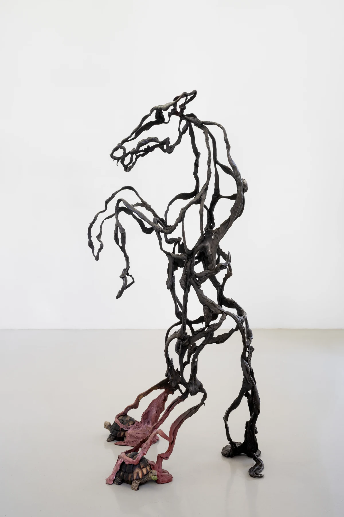 Raphaela Vogel, #01. Intersektionales Horn, 2025