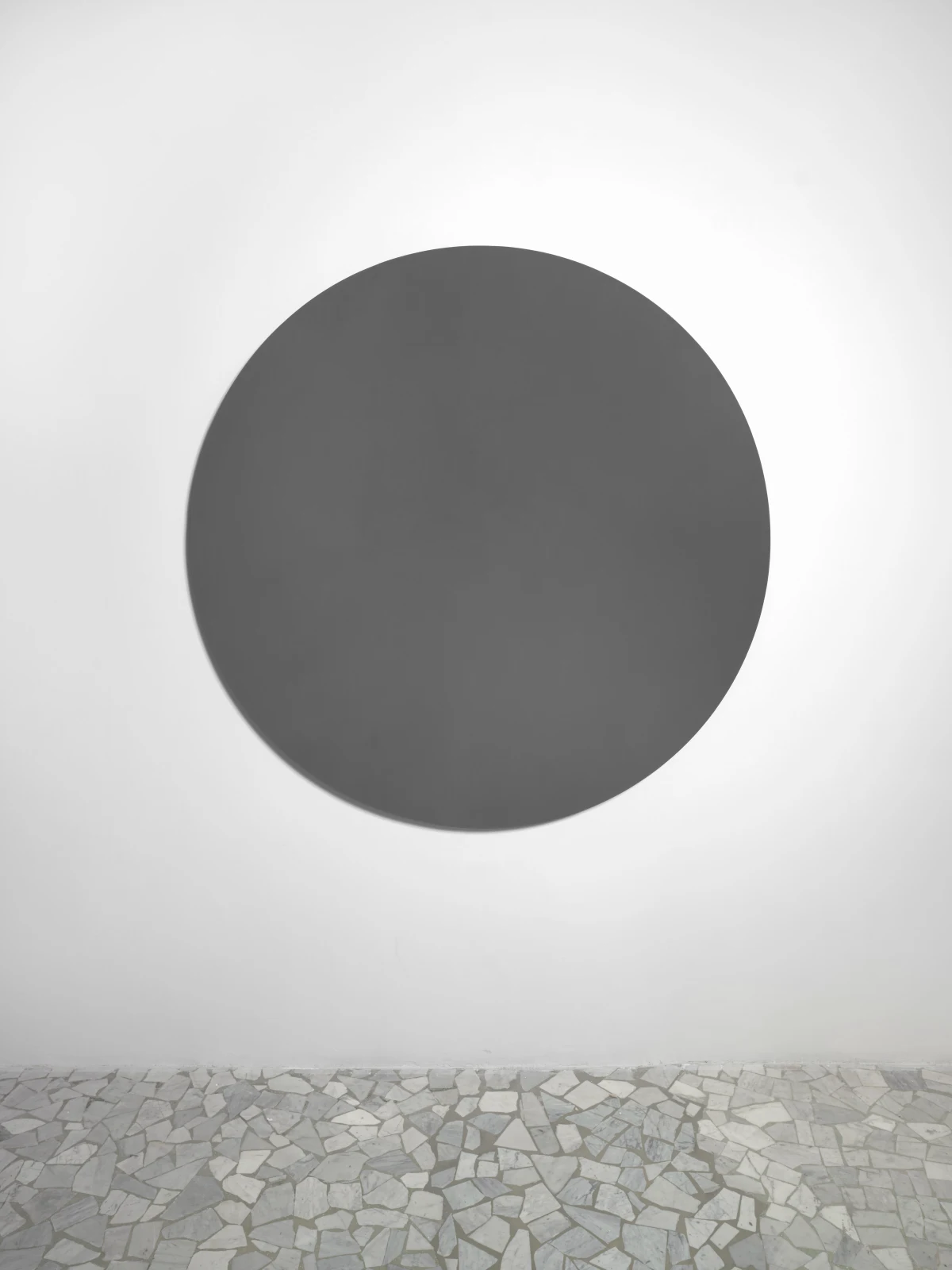 Alan Charlton, Circle, 2025
