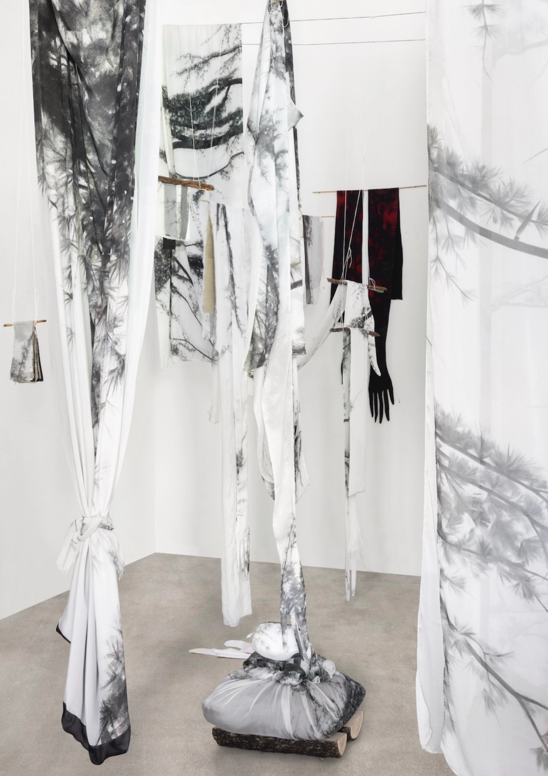 Image for Lechbinska Gallery at West Bund Art & Design 2025: Angela Lyn, meet me in the woods, at Lechbinska Gallery