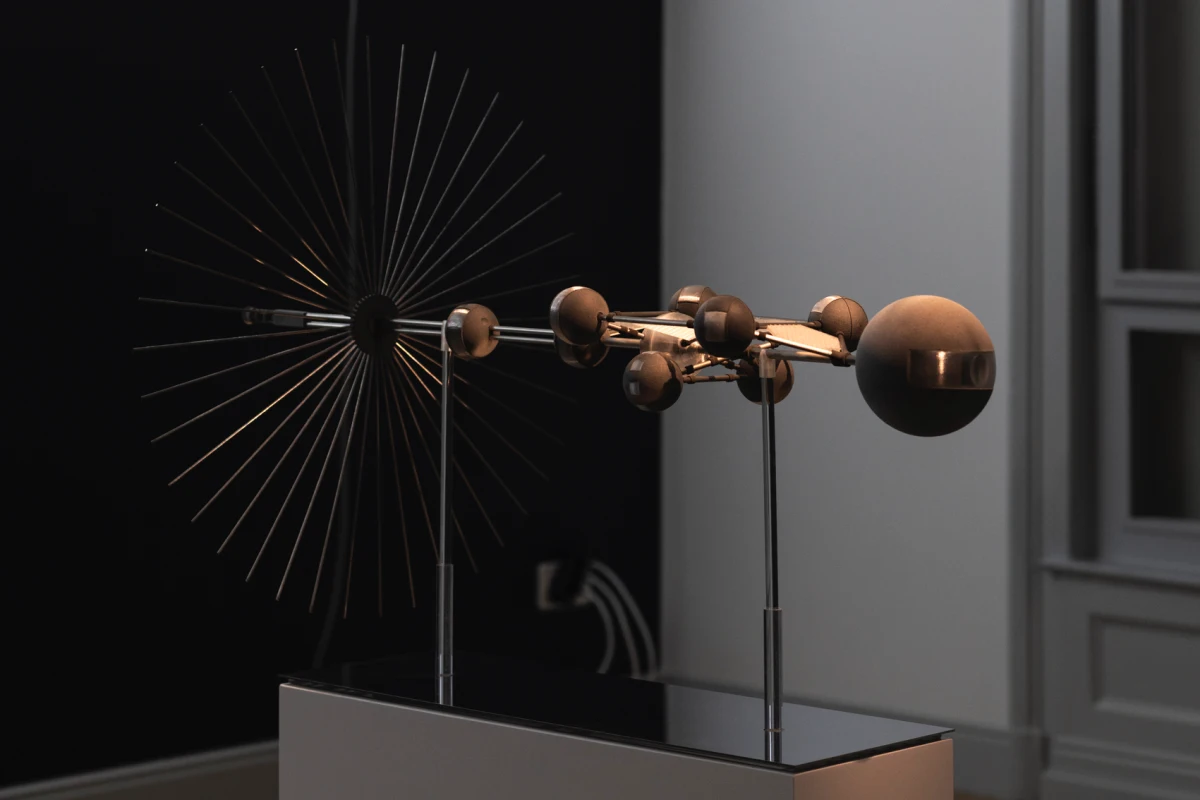 Yael Bartana, Light to the Nations – Generation Ship, 2023