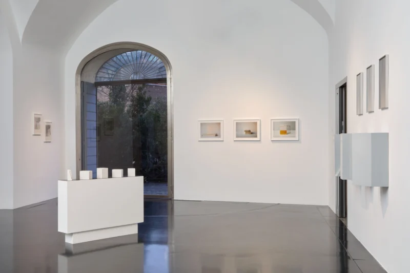 Installation shot from Atto 3/3: Nello Spazio, @ Bigaignon