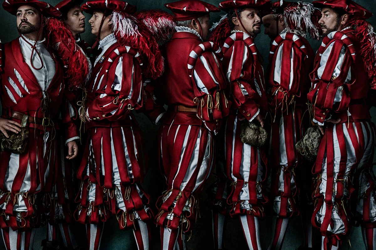 Mario Testino, Tight brotherhood, Zurich, 2024