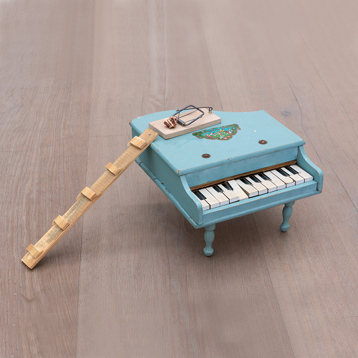 Andreas Slominski, Mausefalle, 2025