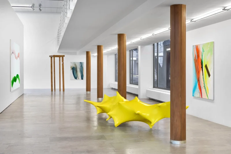 Installation shot from Georg Herold f., @ Capitain Petzel