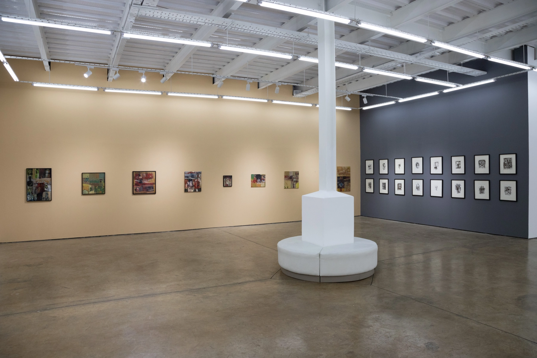 Circle Art Gallery