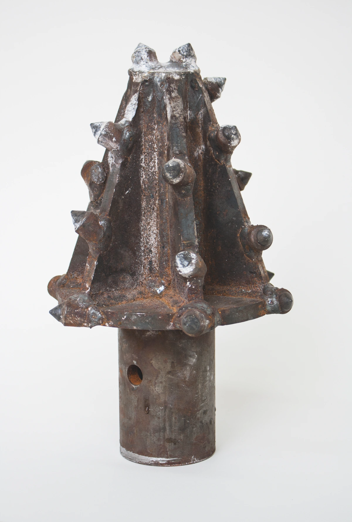 James Capper, ATLAS MILL O, 2016