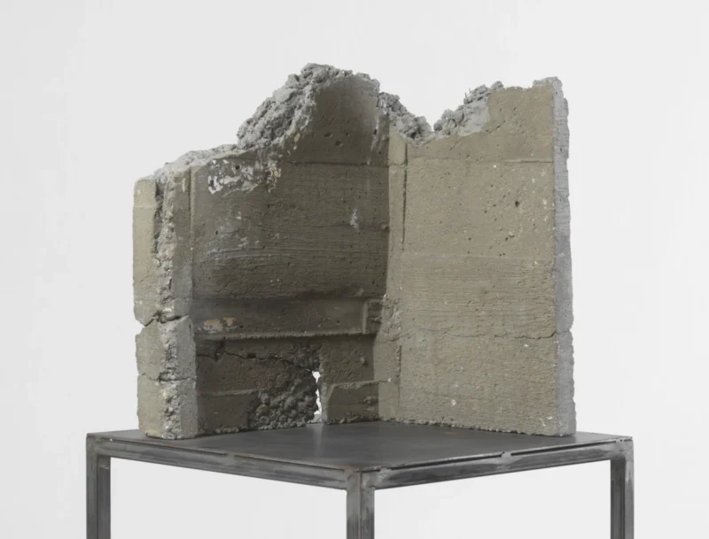 Isa Genzken, Modell für eine Gartenskulptur, 1986