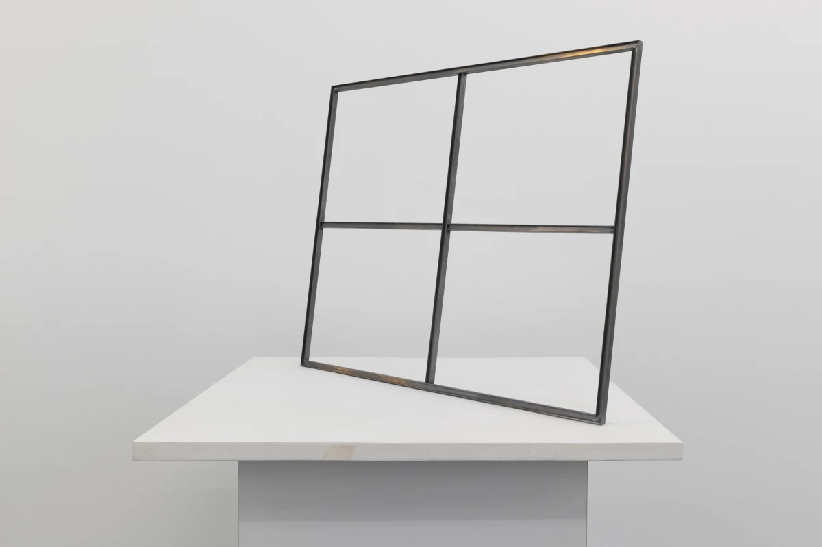 Isa Genzken, Fenster (Window), 1998