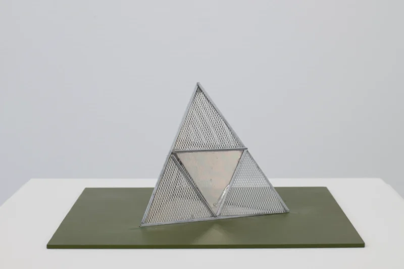 Dan Graham, Model for Tetrahedral Pyramid, 2012