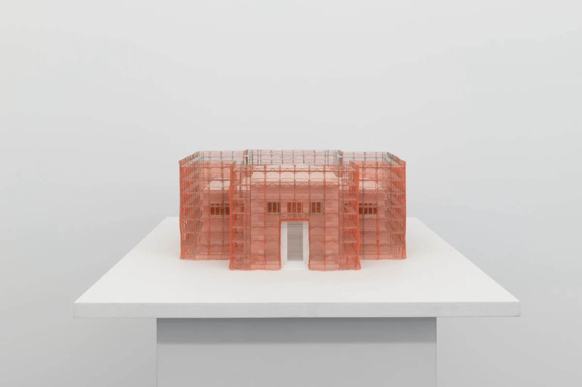 Isa Genzken, OIL, 2007