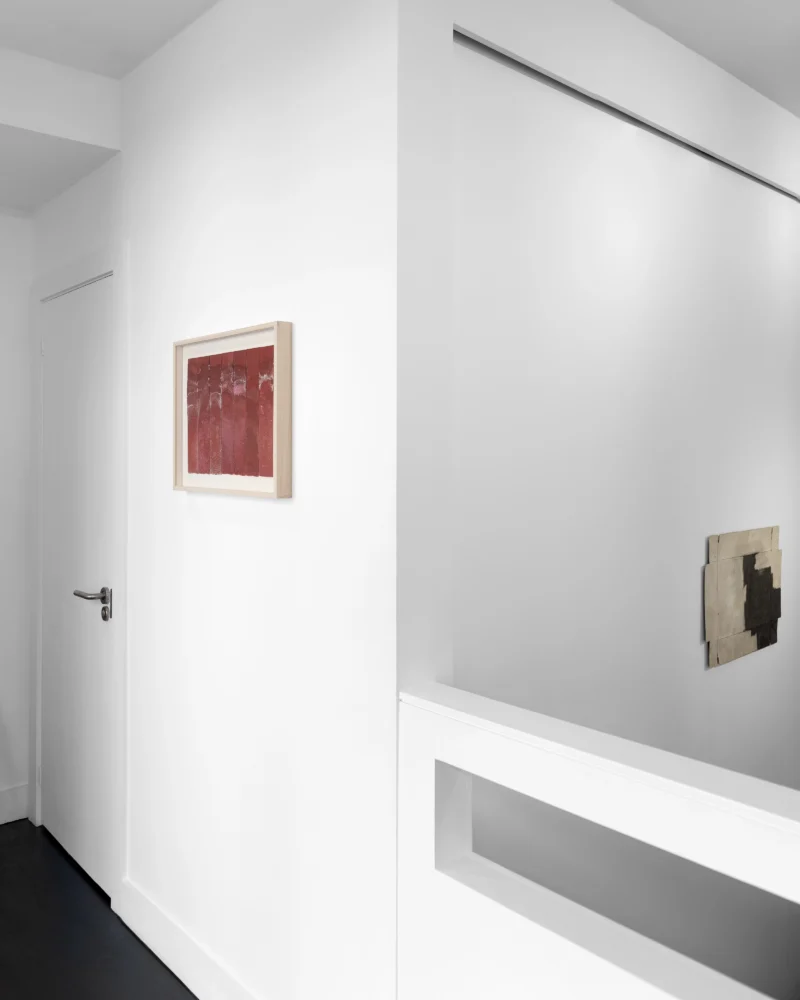 Installation shot from Lucinda Burgess: Morphosis, @ Bartha_contemporary