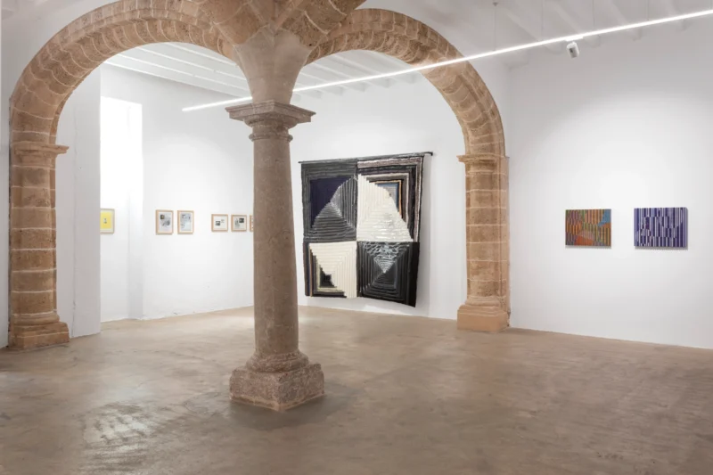 Installation shot from Tirar del Hilo, @ Baró Galeria