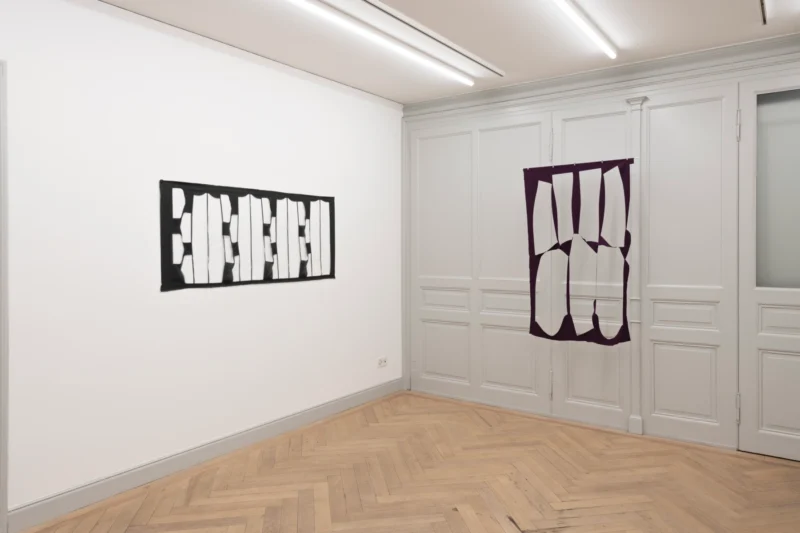 Installation shot from Marion Baruch: Quel che rimane del cielo, @ Galerie Peter Kilchmann
