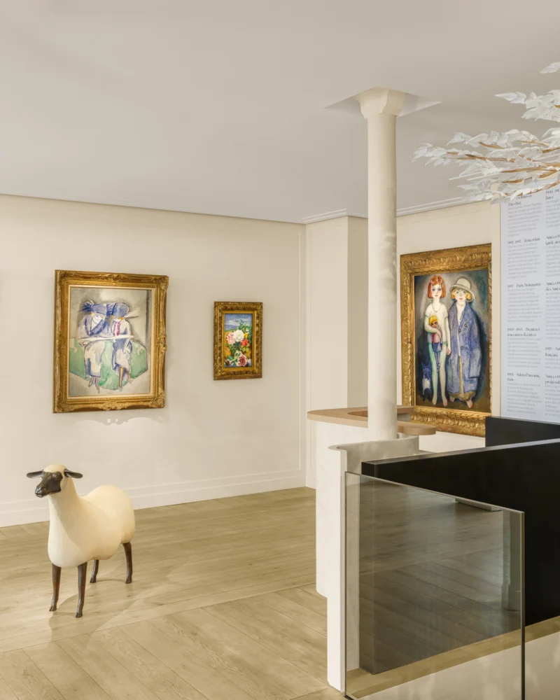 Installation shot from Kees van Dongen, @ HELENE BAILLY MARCILHAC