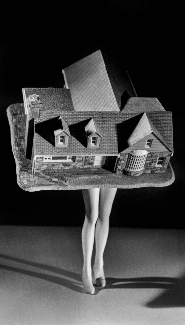 Laurie Simmons: Walking Objects @Edwynn Houk Gallery, New York - GalleriesNow.net