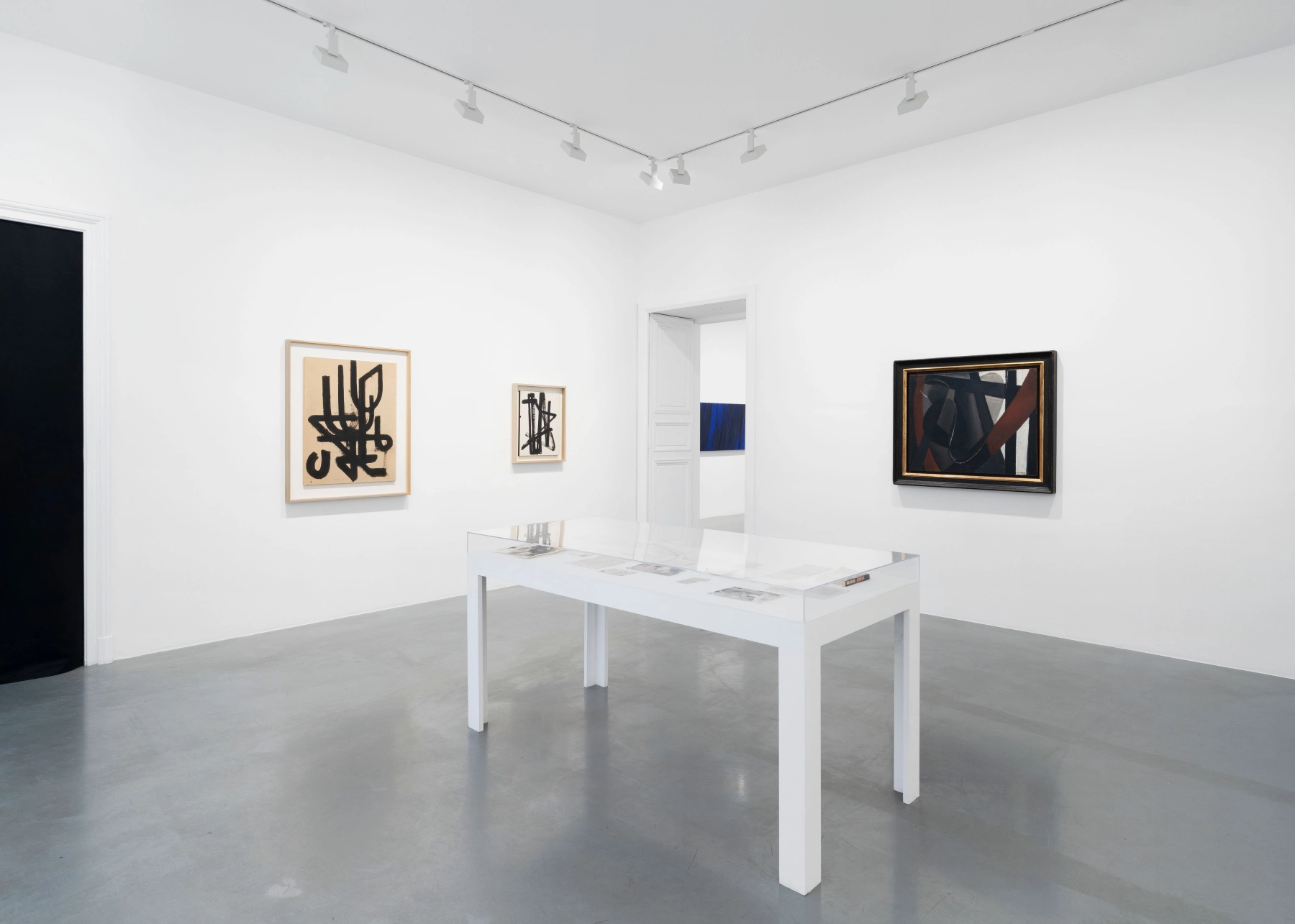 Image for Soulages - Hartung: Elective Affinities, at Perrotin Marais
