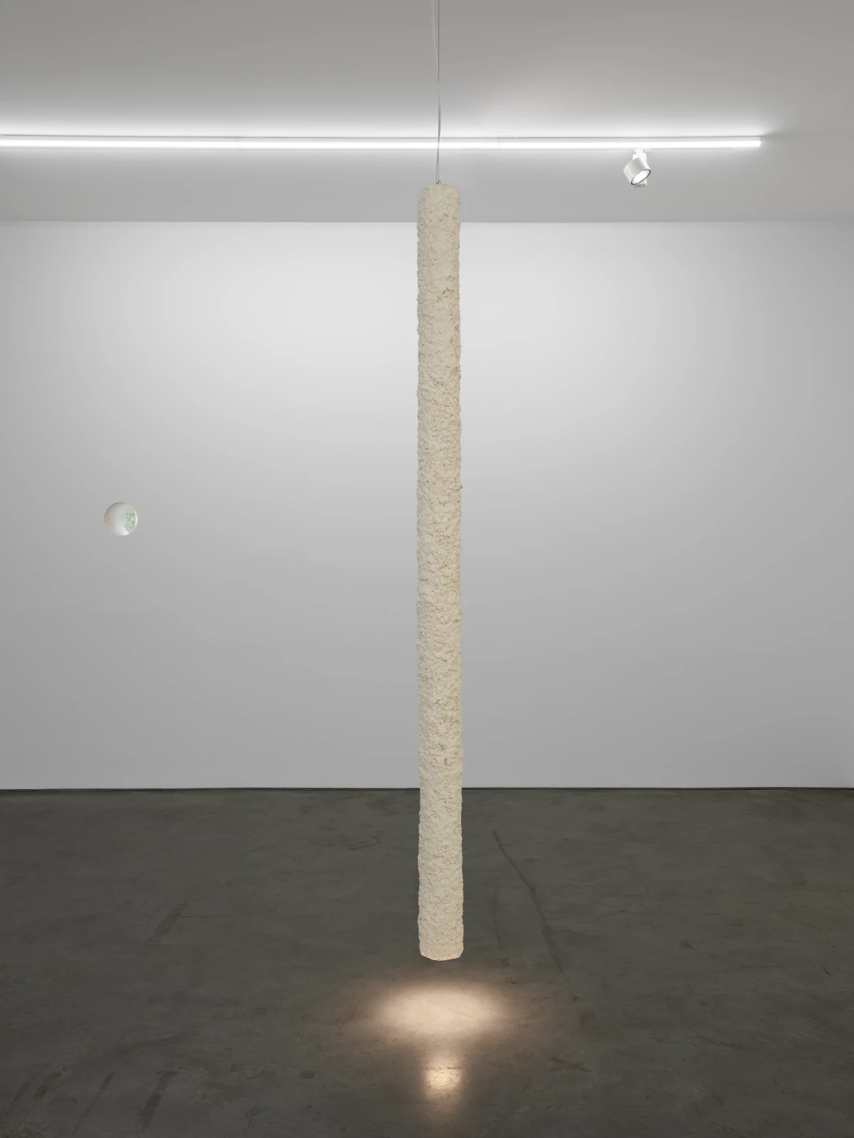 Michel François, Luminaire tube, 2026