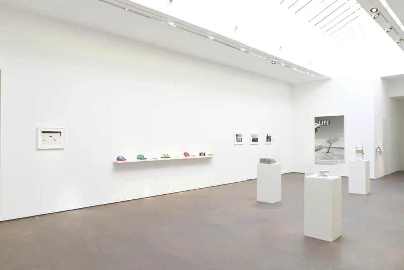 Installation shot from Rémi Noël: Poetry Wanted, @ Bigaignon